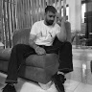 Meet your Posher, Gurinder